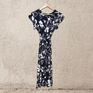 Papillon Blanc White and Blue Wrap Tie Front Sheath Dress for Cocktail